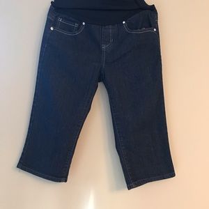 Bella Vida Maternity Jean Shorts
